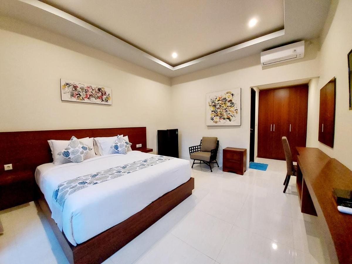 The New Moon Seminyak Hotell Eksteriør bilde