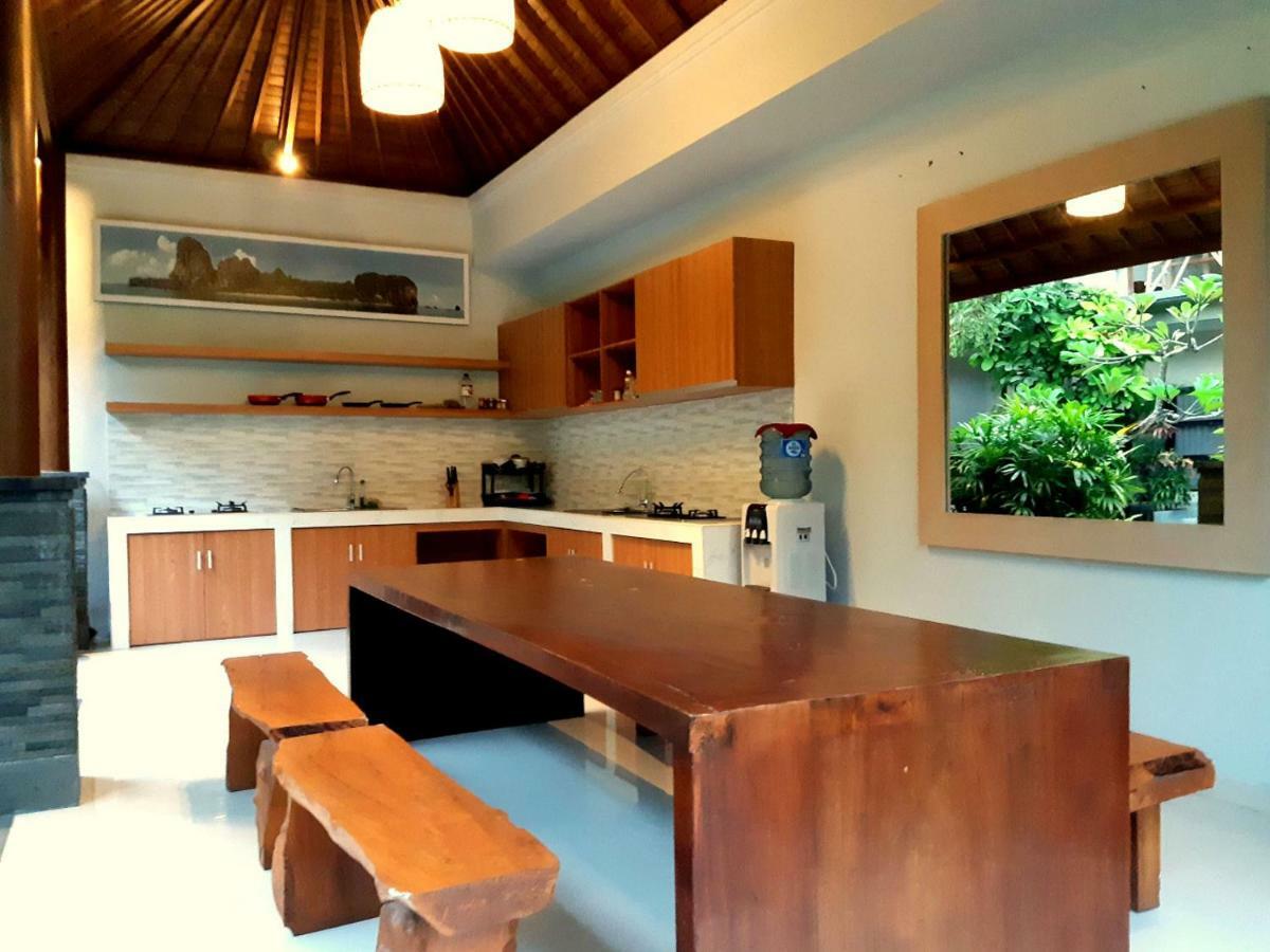 The New Moon Seminyak Hotell Eksteriør bilde