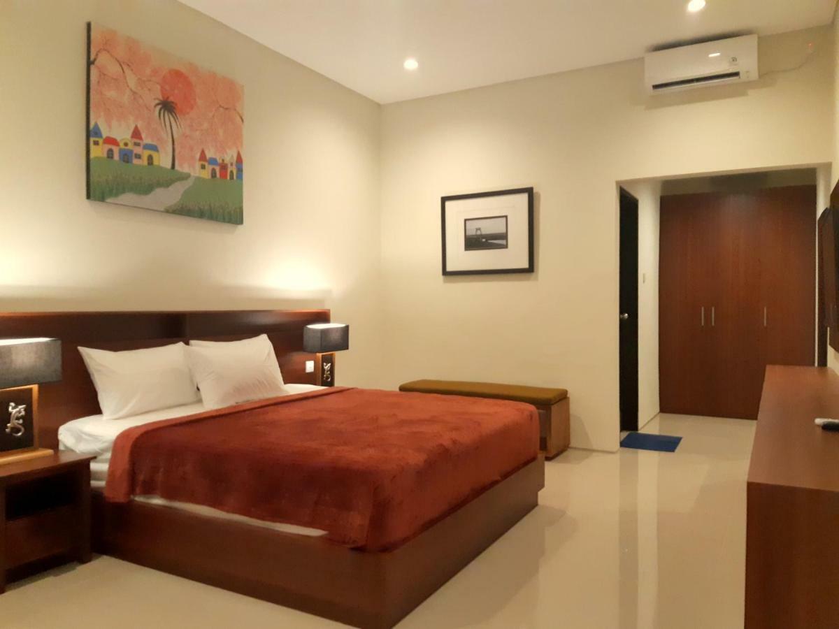 The New Moon Seminyak Hotell Eksteriør bilde
